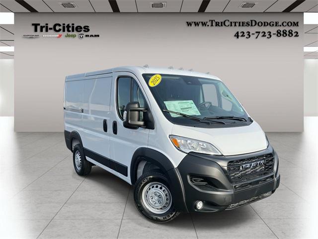 2025 RAM Ram ProMaster RAM PROMASTER 1500 TRADESMAN CARGO VAN LOW ROOF 118 WB