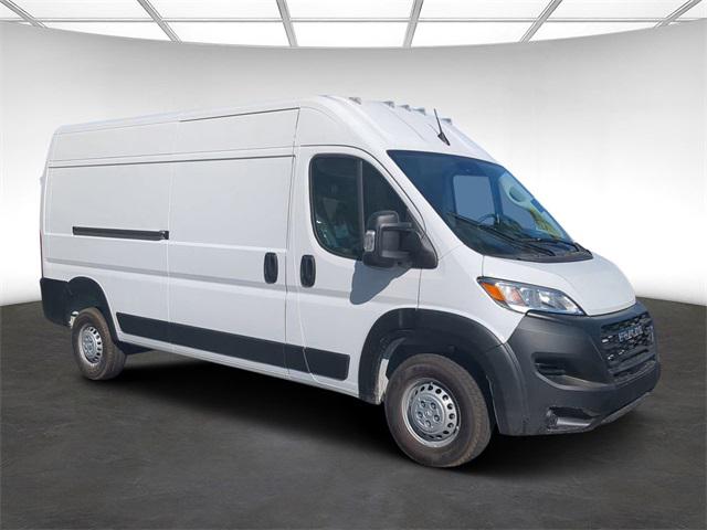 2025 RAM Ram ProMaster RAM PROMASTER 3500 SLT CARGO VAN SUPER HIGH ROOF 159 WB EXT