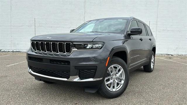 2024 Jeep Grand Cherokee GRAND CHEROKEE L LAREDO X 4X4