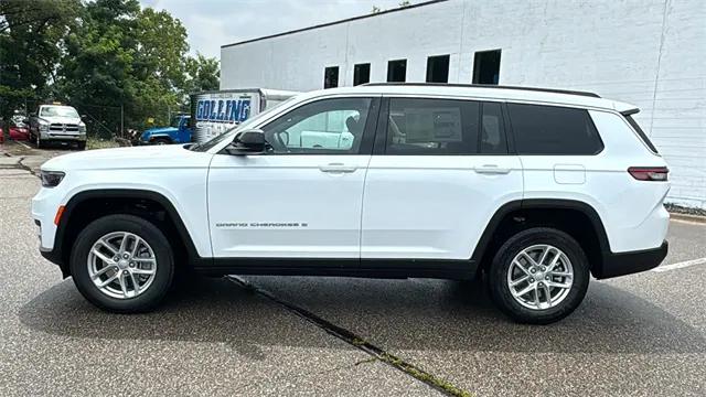 2024 Jeep Grand Cherokee GRAND CHEROKEE L LAREDO X 4X4