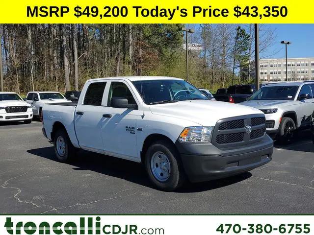 2024 RAM Ram 1500 Classic RAM 1500 CLASSIC TRADESMAN CREW CAB 4X2 57 BOX