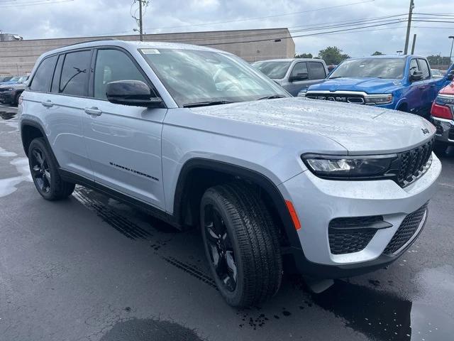 2024 Jeep Grand Cherokee GRAND CHEROKEE ALTITUDE X 4X4