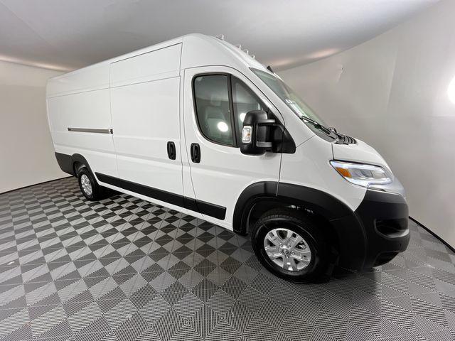 2025 RAM Ram ProMaster RAM PROMASTER 3500 SLT CARGO VAN HIGH ROOF 159 WB EXT