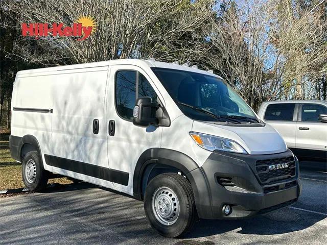2025 RAM Ram ProMaster RAM PROMASTER 1500 TRADESMAN CARGO VAN LOW ROOF 136 WB