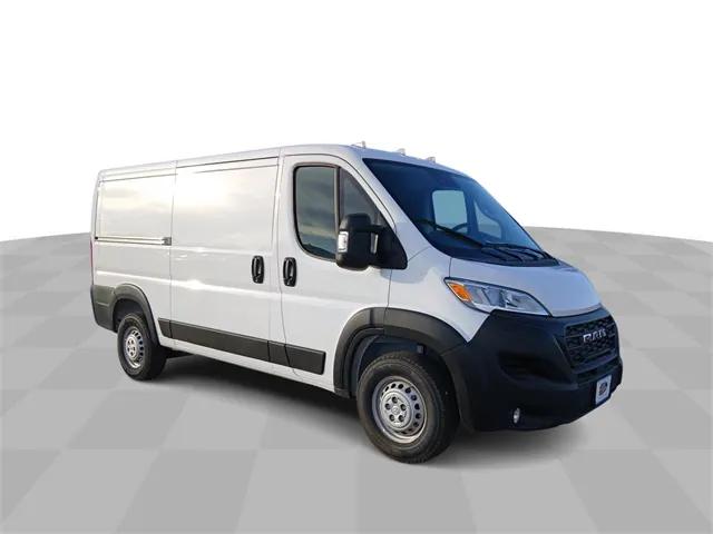 2025 RAM Ram ProMaster RAM PROMASTER 2500 TRADESMAN CARGO VAN LOW ROOF 136 WB