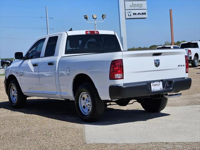 2024 RAM Ram 1500 Classic RAM 1500 CLASSIC TRADESMAN QUAD CAB 4X4 64 BOX