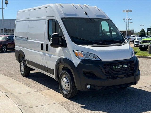 2025 Ram ProMaster Cargo Van Tradesman High Roof 136" WB w/Pass Seat