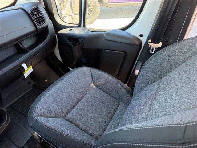 2025 Ram ProMaster Cargo Van Tradesman High Roof 136" WB w/Pass Seat