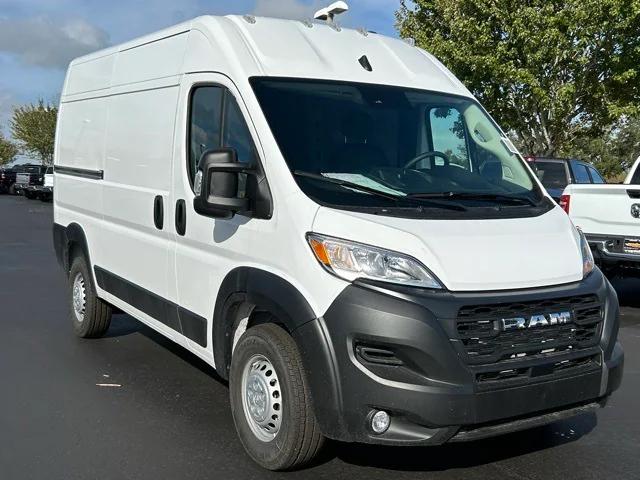 2025 RAM Ram ProMaster RAM PROMASTER 2500 TRADESMAN CARGO VAN HIGH ROOF 136 WB