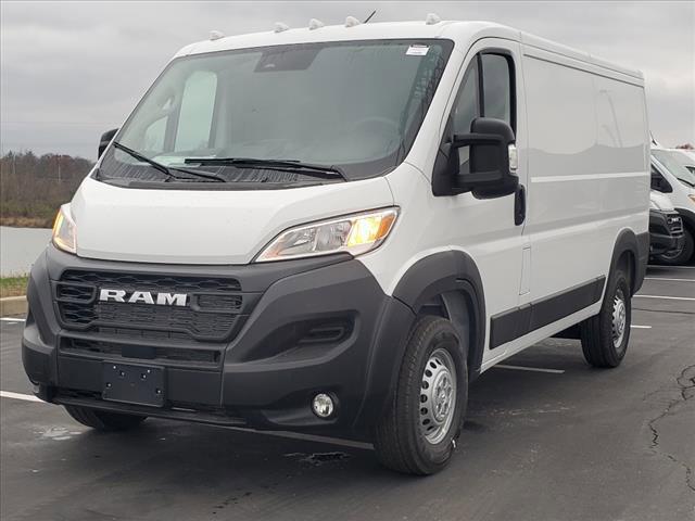 2025 RAM Ram ProMaster RAM PROMASTER 2500 TRADESMAN CARGO VAN LOW ROOF 136 WB