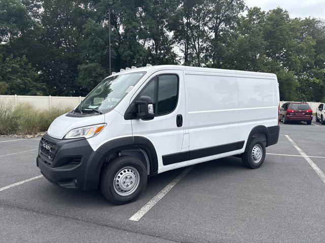 2025 RAM Ram ProMaster RAM PROMASTER 2500 TRADESMAN CARGO VAN LOW ROOF 136 WB