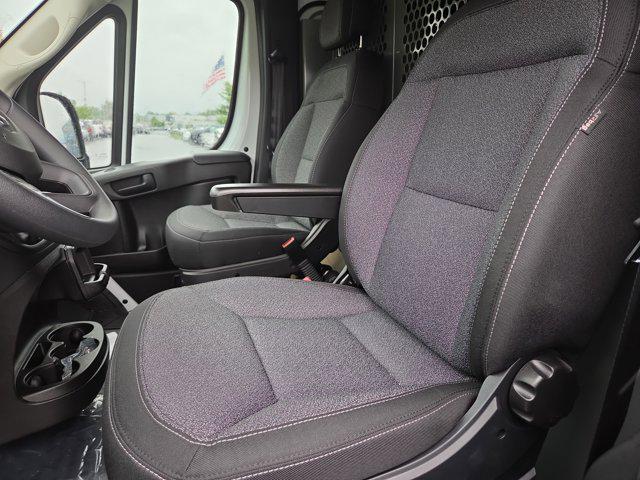 2025 RAM Ram ProMaster RAM PROMASTER 3500 TRADESMAN CARGO VAN LOW ROOF 136 WB 2025 RAM Ram ProMaster RAM PROMASTER 3500 TRADESMAN CARGO VAN LOW ROOF 136 WB