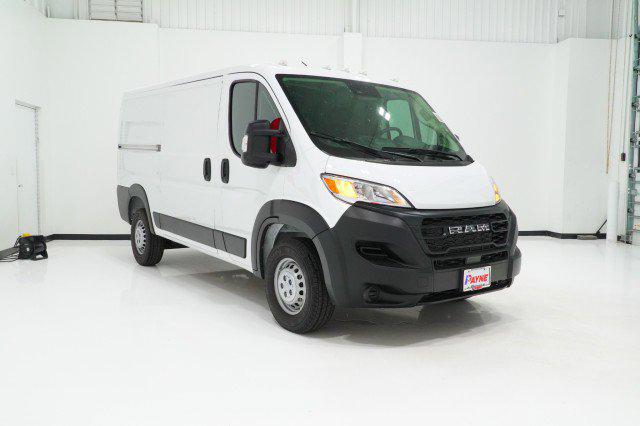 2025 RAM Ram ProMaster RAM PROMASTER 1500 TRADESMAN CARGO VAN LOW ROOF 136 WB