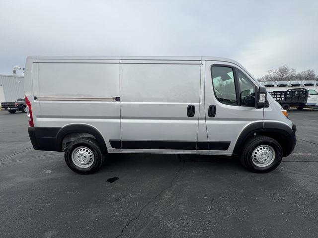 2025 RAM Ram ProMaster RAM PROMASTER 2500 TRADESMAN CARGO VAN LOW ROOF 136 WB