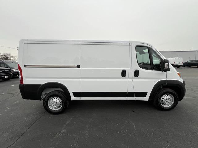 2025 RAM Ram ProMaster RAM PROMASTER 2500 TRADESMAN CARGO VAN LOW ROOF 136 WB