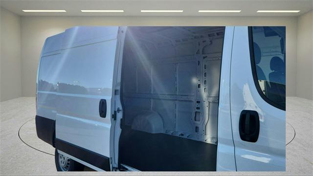 2025 RAM Ram ProMaster RAM PROMASTER 3500 TRADESMAN CARGO VAN HIGH ROOF 159 WB EXT