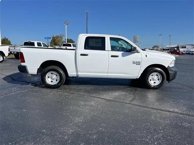2024 RAM Ram 1500 Classic RAM 1500 CLASSIC TRADESMAN CREW CAB 4X4 57 BOX