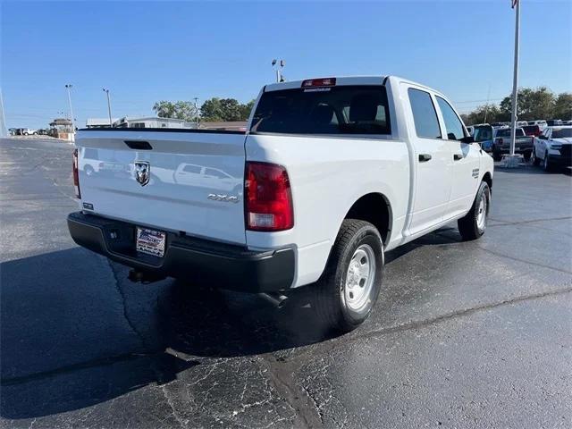 2024 RAM Ram 1500 Classic RAM 1500 CLASSIC TRADESMAN CREW CAB 4X4 57 BOX