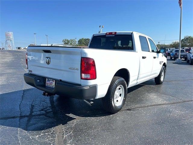 2024 RAM Ram 1500 Classic RAM 1500 CLASSIC TRADESMAN CREW CAB 4X4 64 BOX