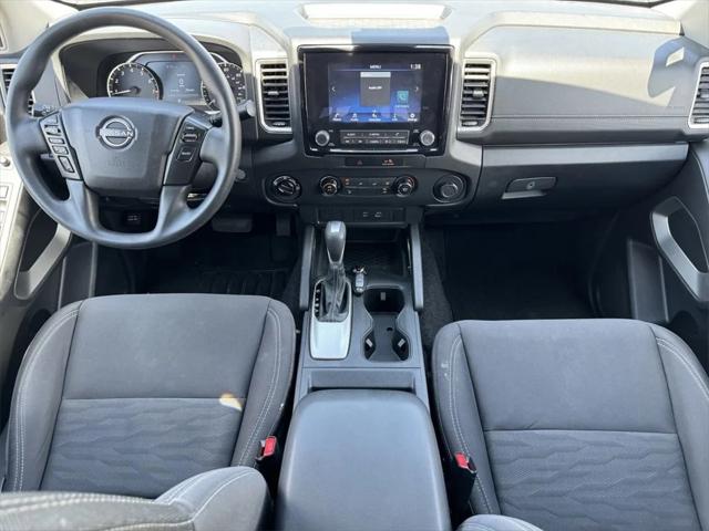 2022 Nissan Frontier Crew Cab SV 4x4