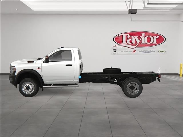 2024 RAM Ram 5500 Chassis Cab RAM 5500 TRADESMAN CHASSIS REGULAR CAB 4X4 84 CA