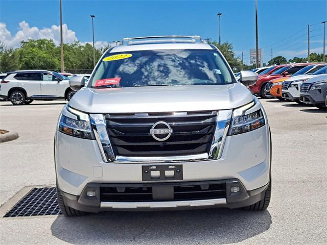 2022 Nissan Pathfinder Platinum 4WD