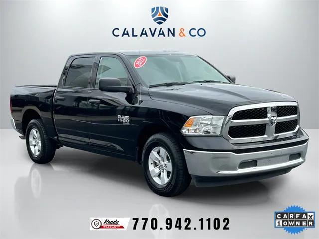 2022 RAM 1500 Classic SLT Crew Cab 4x2 57 Box