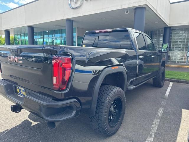 2022 GMC Sierra 3500HD 4WD Crew Cab Standard Bed Denali