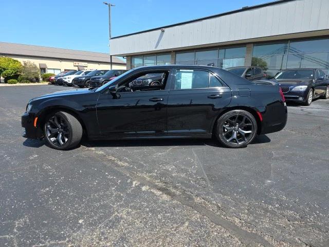 2023 Chrysler 300 300S 2023 Chrysler 300 300S