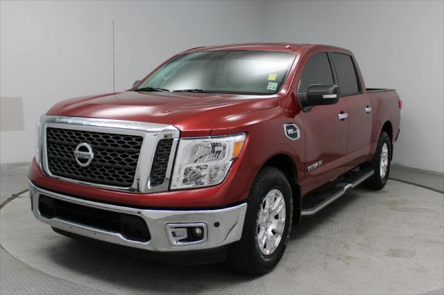 2017 Nissan TITAN SV