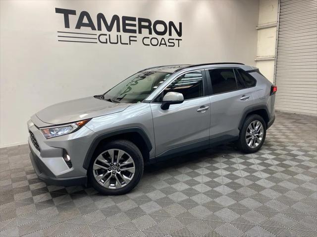 2020 Toyota RAV4 XLE Premium