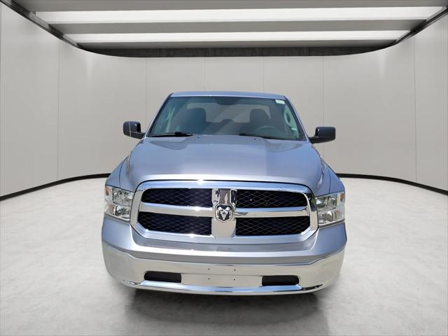 2022 RAM 1500 Classic SLT Crew Cab 4x4 57 Box