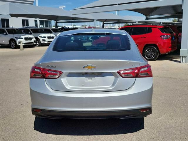 2022 Chevrolet Malibu FWD LT