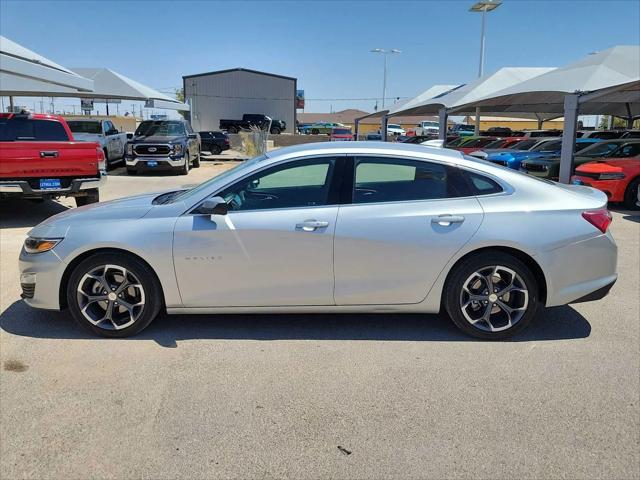 2022 Chevrolet Malibu FWD LT