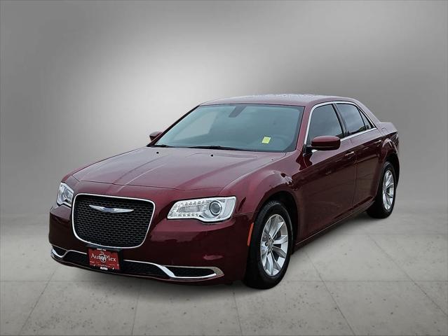 2023 Chrysler 300 Touring