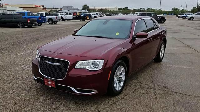 2023 Chrysler 300 Touring