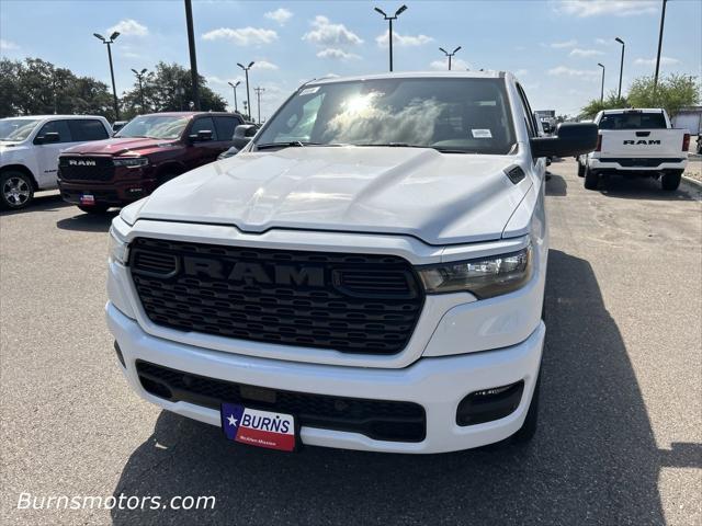 2025 RAM Ram 1500 RAM 1500 TRADESMAN CREW CAB 4X2 57 BOX