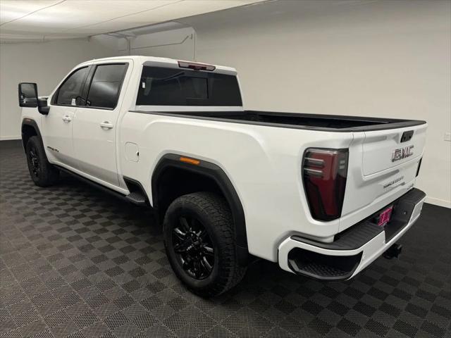 2024 GMC Sierra 2500HD 4WD Crew Cab Standard Bed AT4