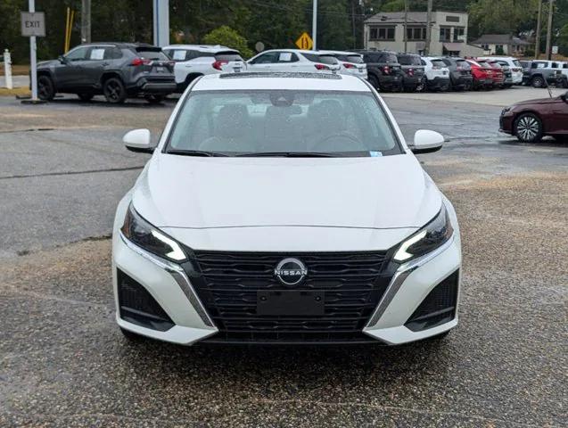 2023 Nissan Altima SV Intelligent AWD