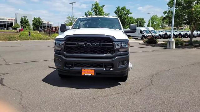 2024 RAM Ram 3500 Chassis Cab RAM 3500 TRADESMAN CHASSIS REGULAR CAB 4X4 84 CA