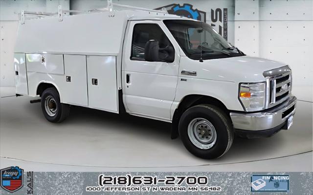 2014 Ford E-350 Cutaway E 350 SD 2dr 138 in. WB DRW Cutaway Chassis for sale in North Wadena, MN