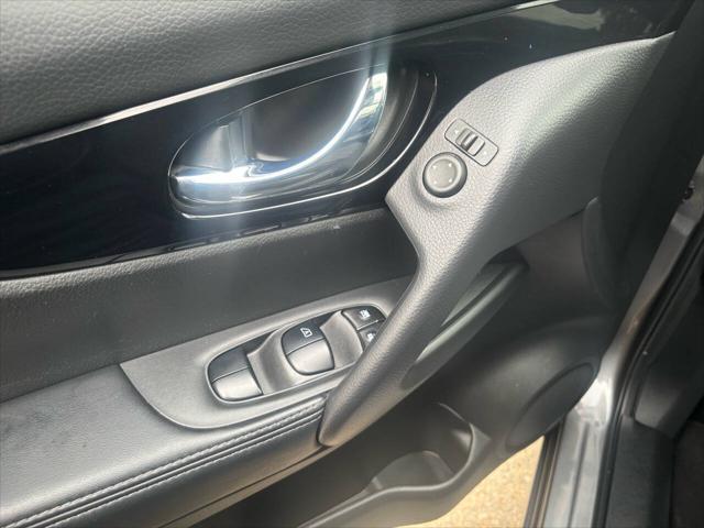 2020 Nissan Rogue Sport SV AWD Xtronic CVT
