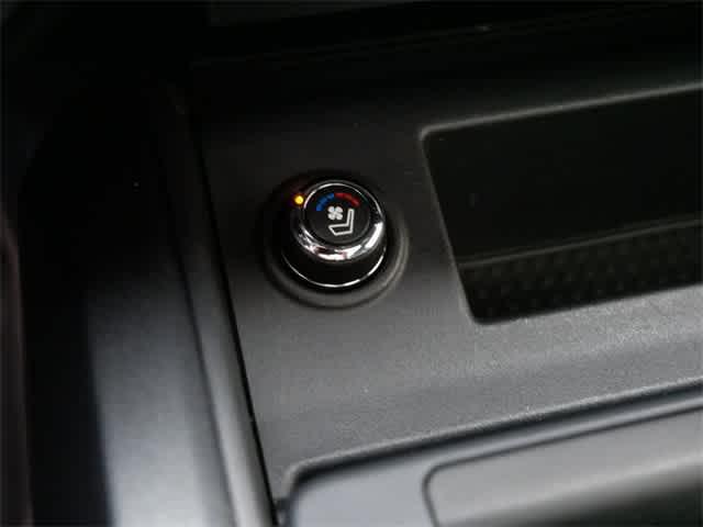 2022 Nissan Titan Crew Cab PRO-4X 4x4