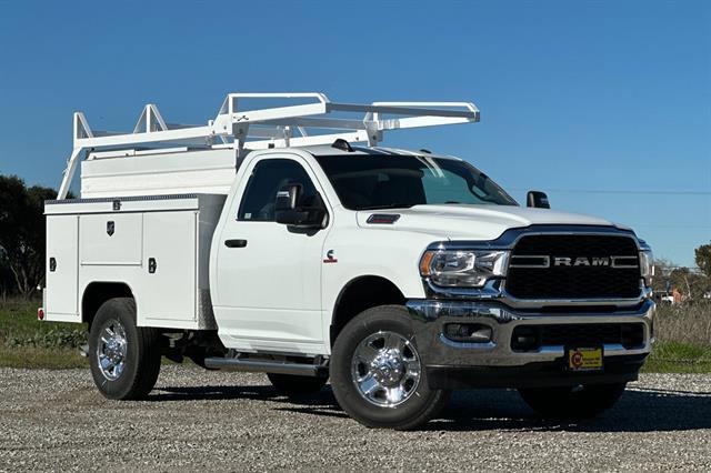 2024 RAM Ram 3500 RAM 3500 TRADESMAN REGULAR CAB 4X4 8 BOX