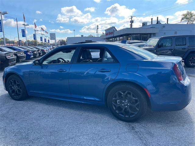 2022 Chrysler 300 Touring L AWD