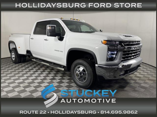 2022 Chevrolet Silverado 3500HD 4WD Crew Cab Long Bed LTZ