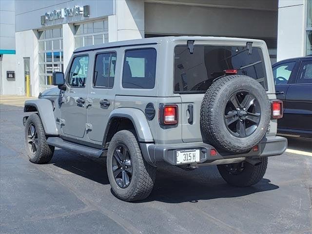 2022 Jeep Wrangler Unlimited Sahara Altitude 4x4