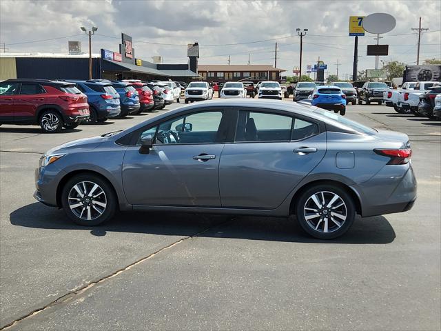 2021 Nissan Versa SV Xtronic CVT