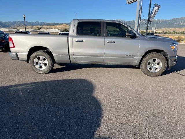 2020 RAM 1500 Big Horn Crew Cab 4x4 64 Box