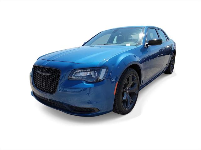 2023 Chrysler 300 Touring